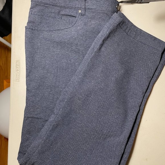 lululemon ABC Pant Classic Fit Tech Canvas 40x32 - Picture 3 of 4
